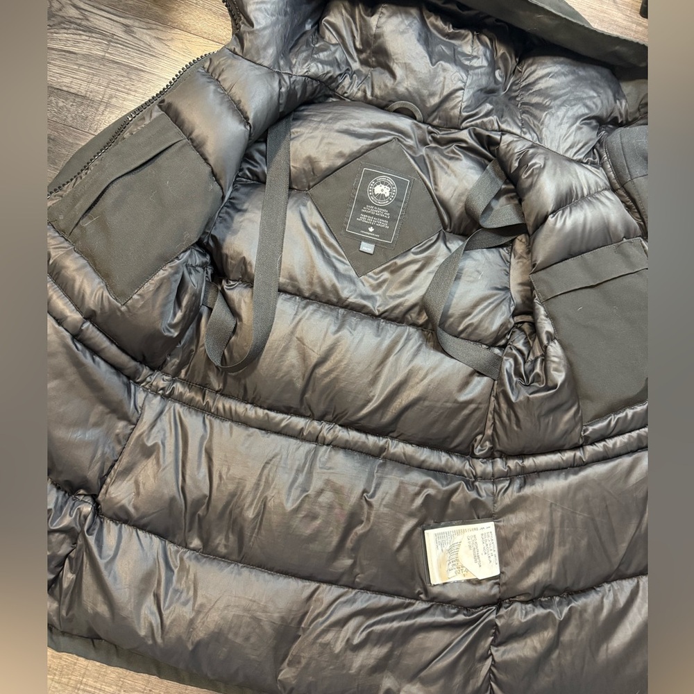 Canada Goose | Rideau Parka Black Label - Picture 5 of 8
